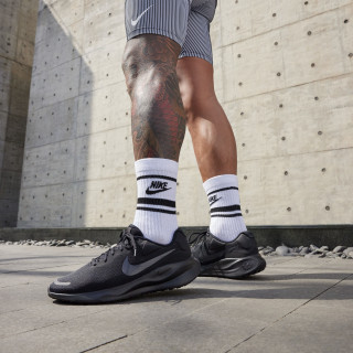 nike revolution 7