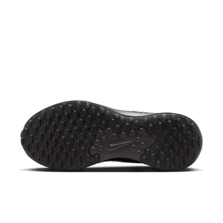 nike revolution 7
