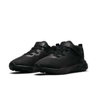 nike revolution 6