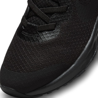 nike revolution 6