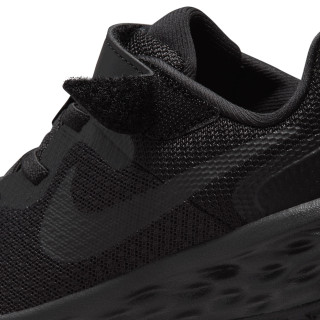 nike revolution 6